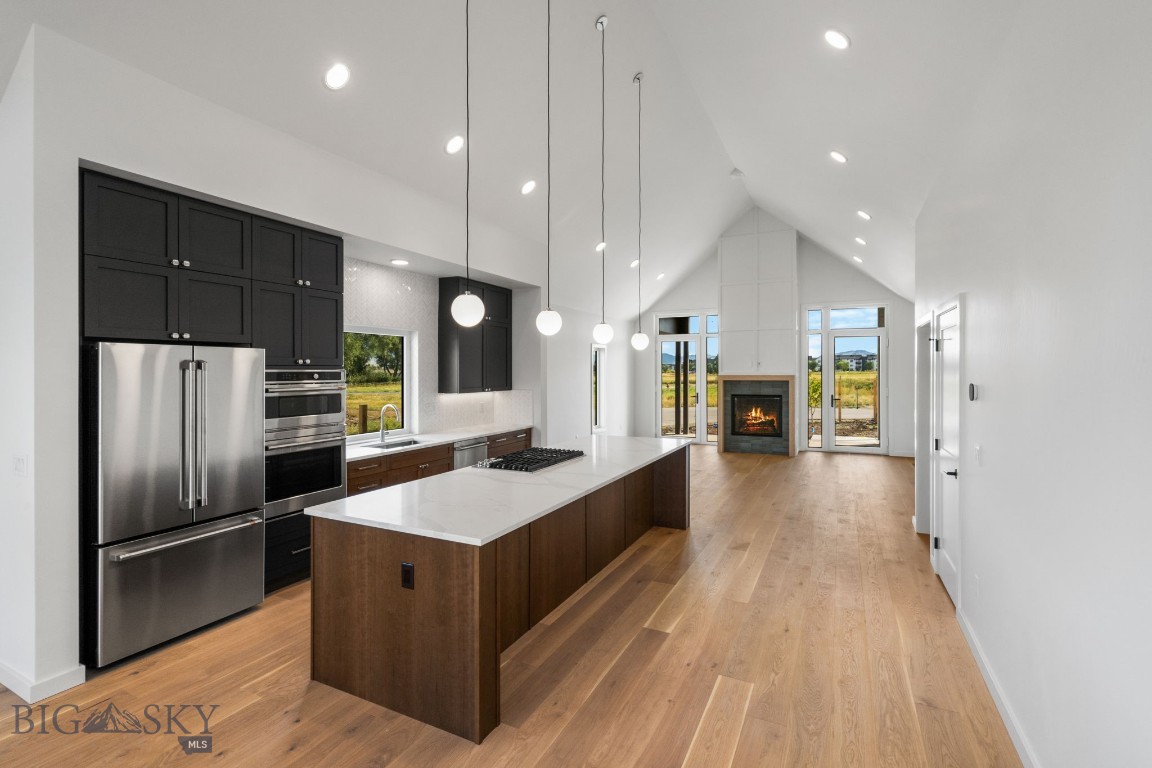 Bozeman, Montana 59718, United States, 3 Bedrooms Bedrooms, ,2 BathroomsBathrooms,Residential,Contingent,44455