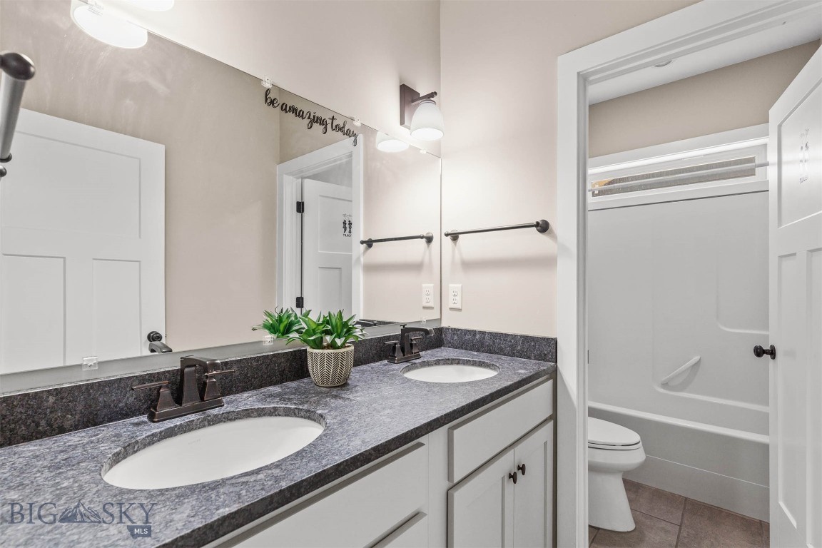 Discovery Vista - Residential