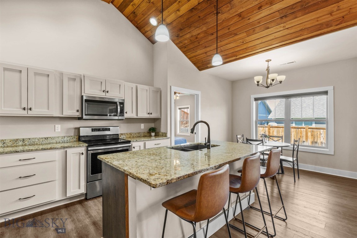 Discovery Vista - Residential