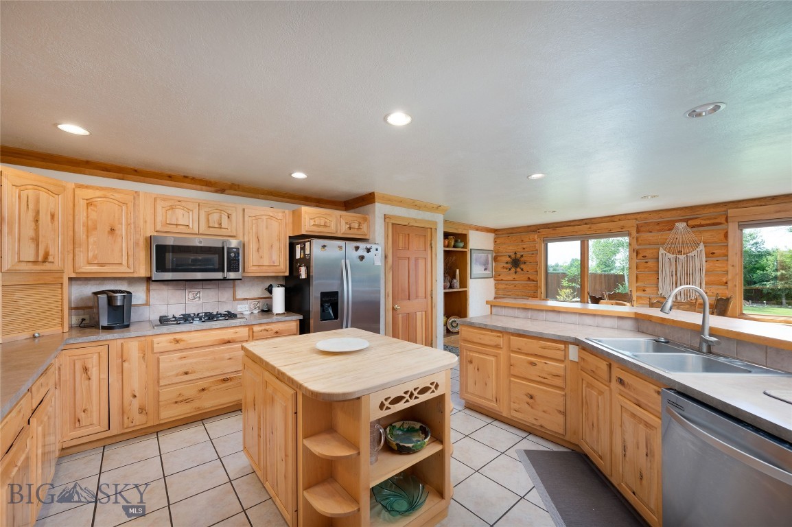 Summit - Residential