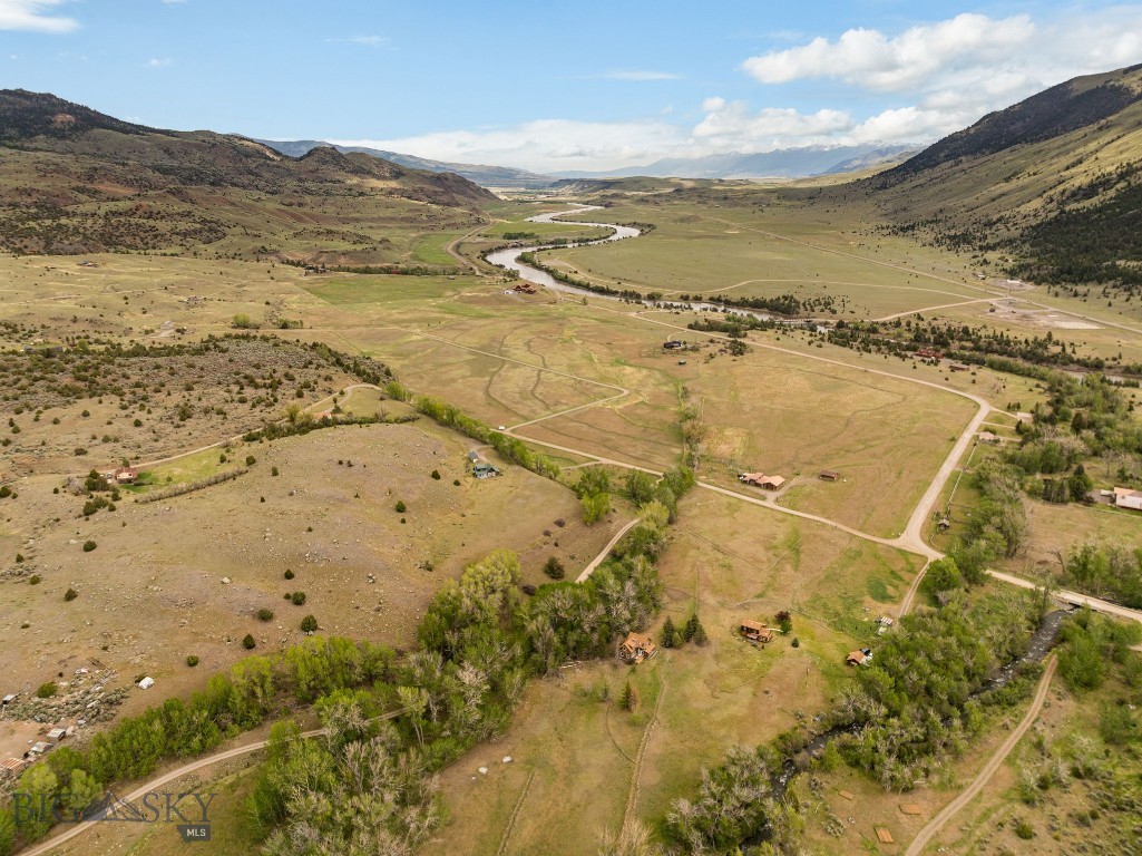 Grizzly Meadows - Residential