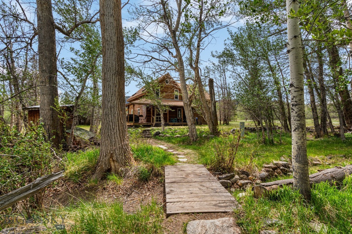 Grizzly Meadows - Residential