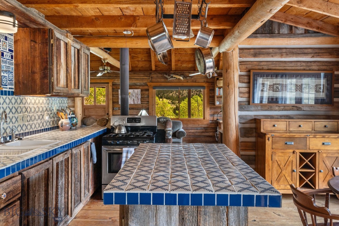 Grizzly Meadows - Residential