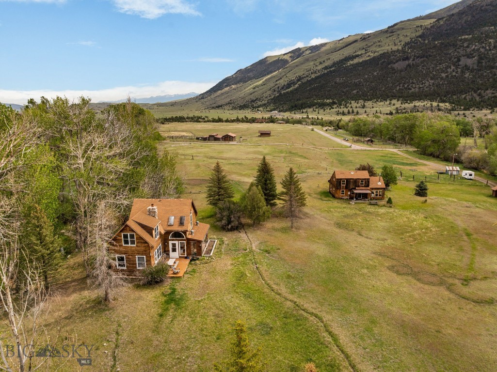 Grizzly Meadows - Residential
