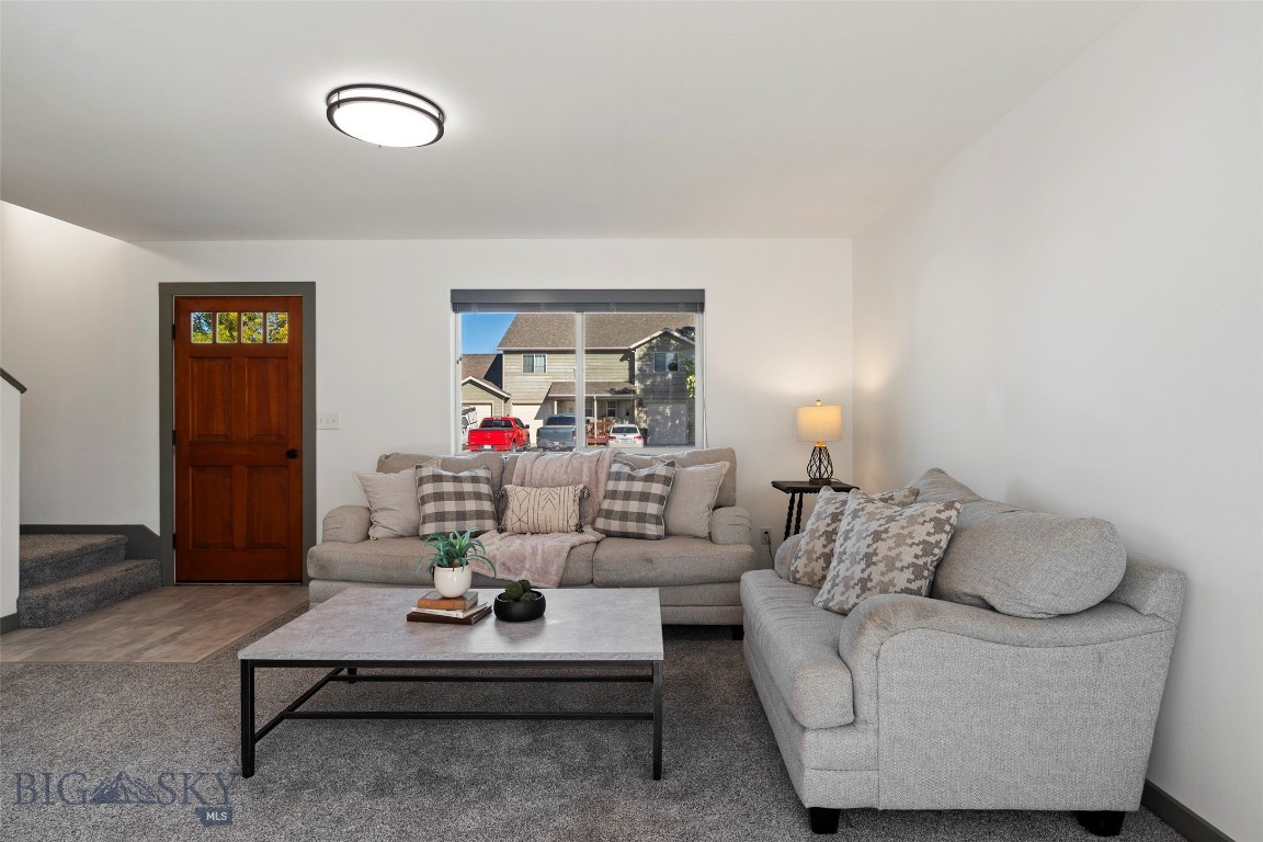Parkway Plaza - Residential