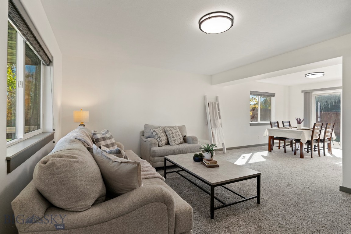 Parkway Plaza - Residential