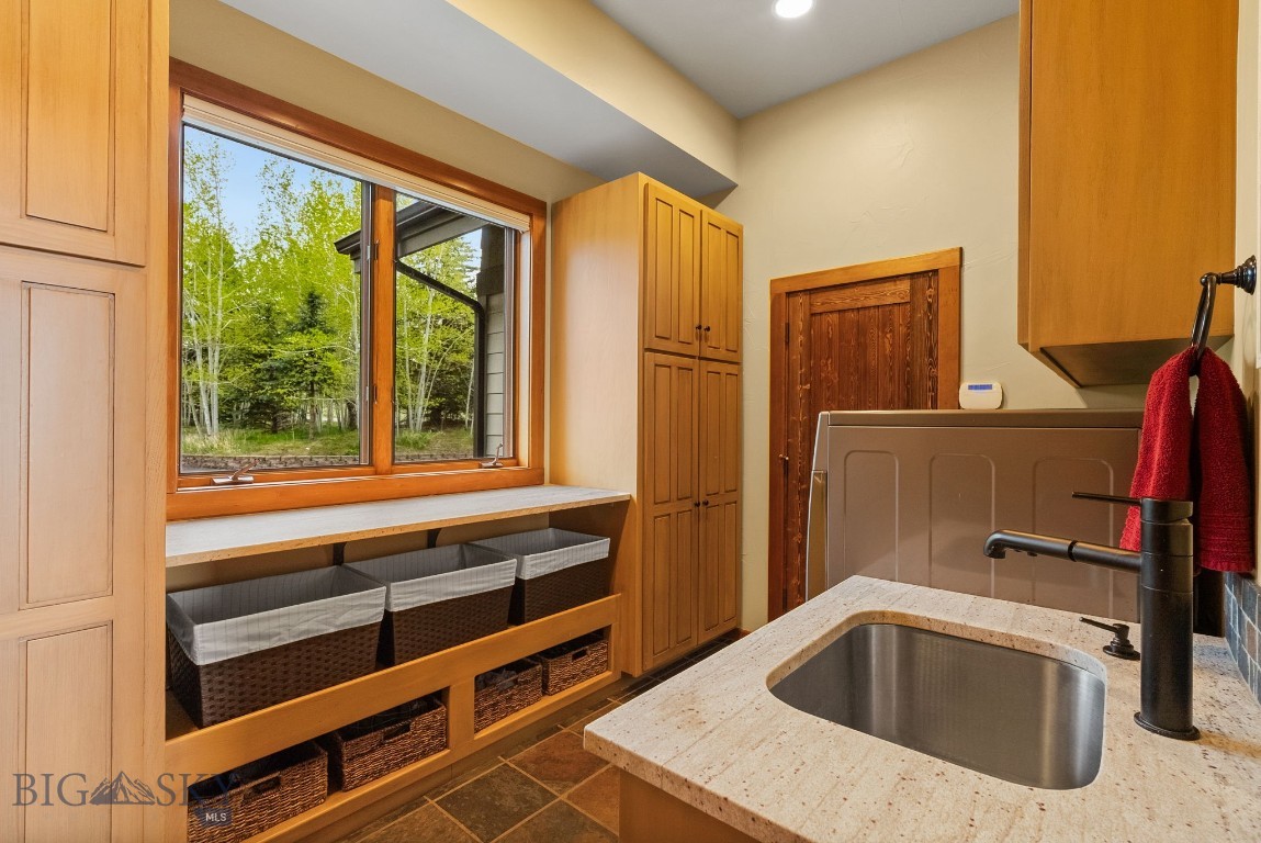 Summer Ridge - Residential