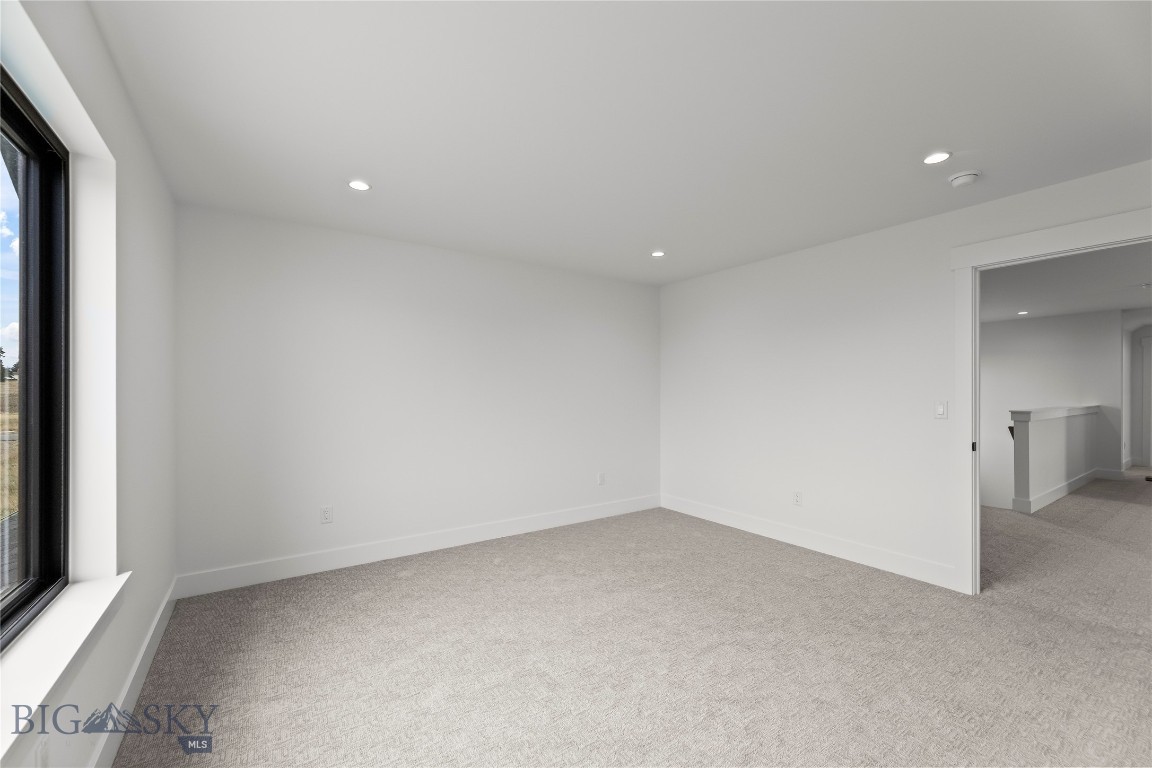 Amsterdam Village - Residential