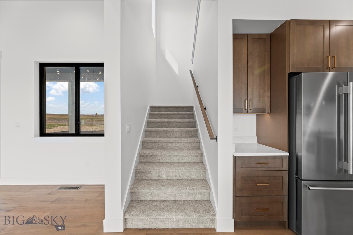 Amsterdam Village - Residential