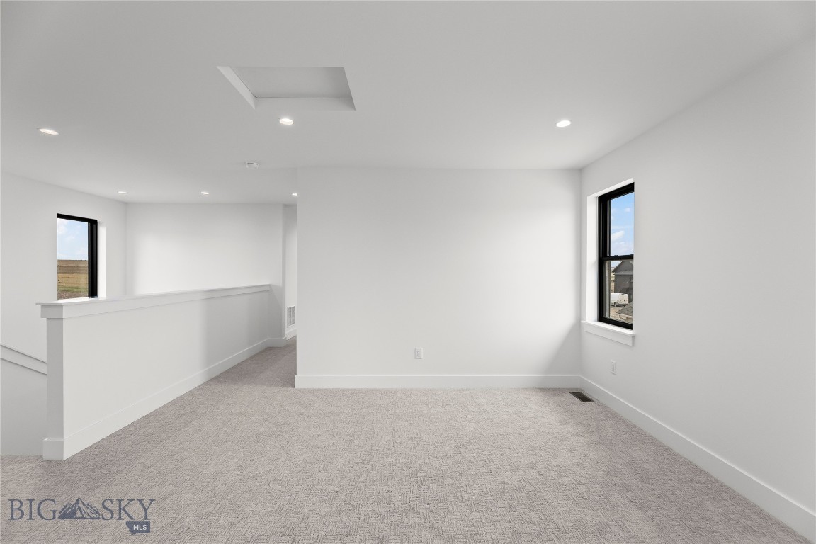 Amsterdam Village - Residential