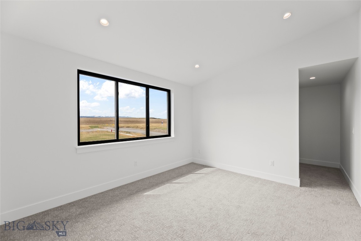 Amsterdam Village - Residential