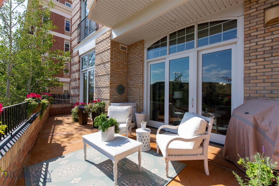 Village Downtown - Residential