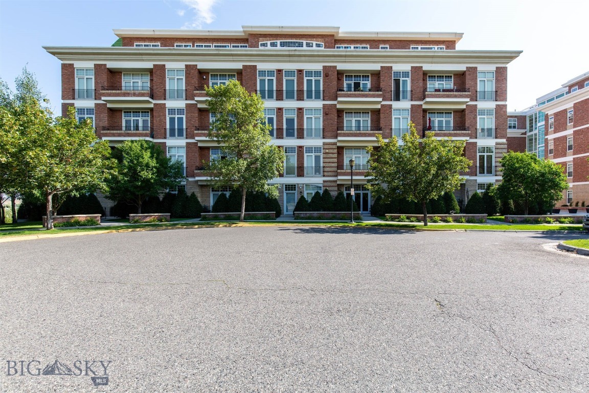Village Downtown - Residential