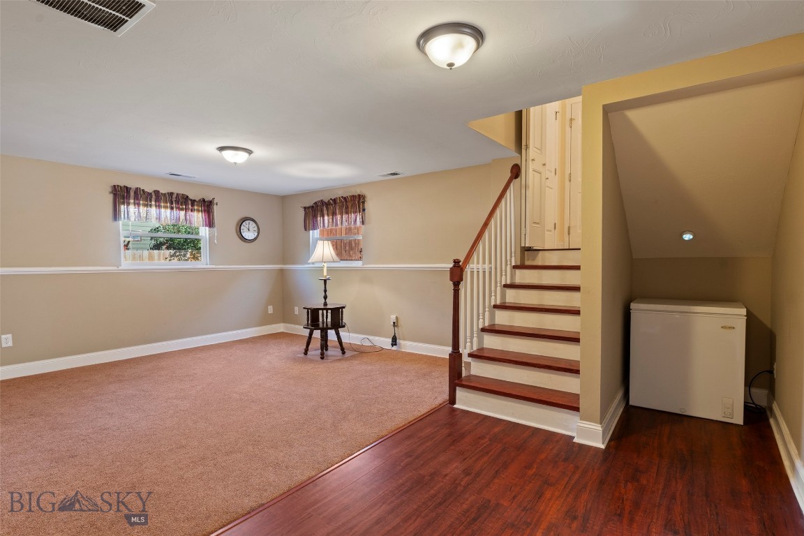 New Hyalite View - Residential