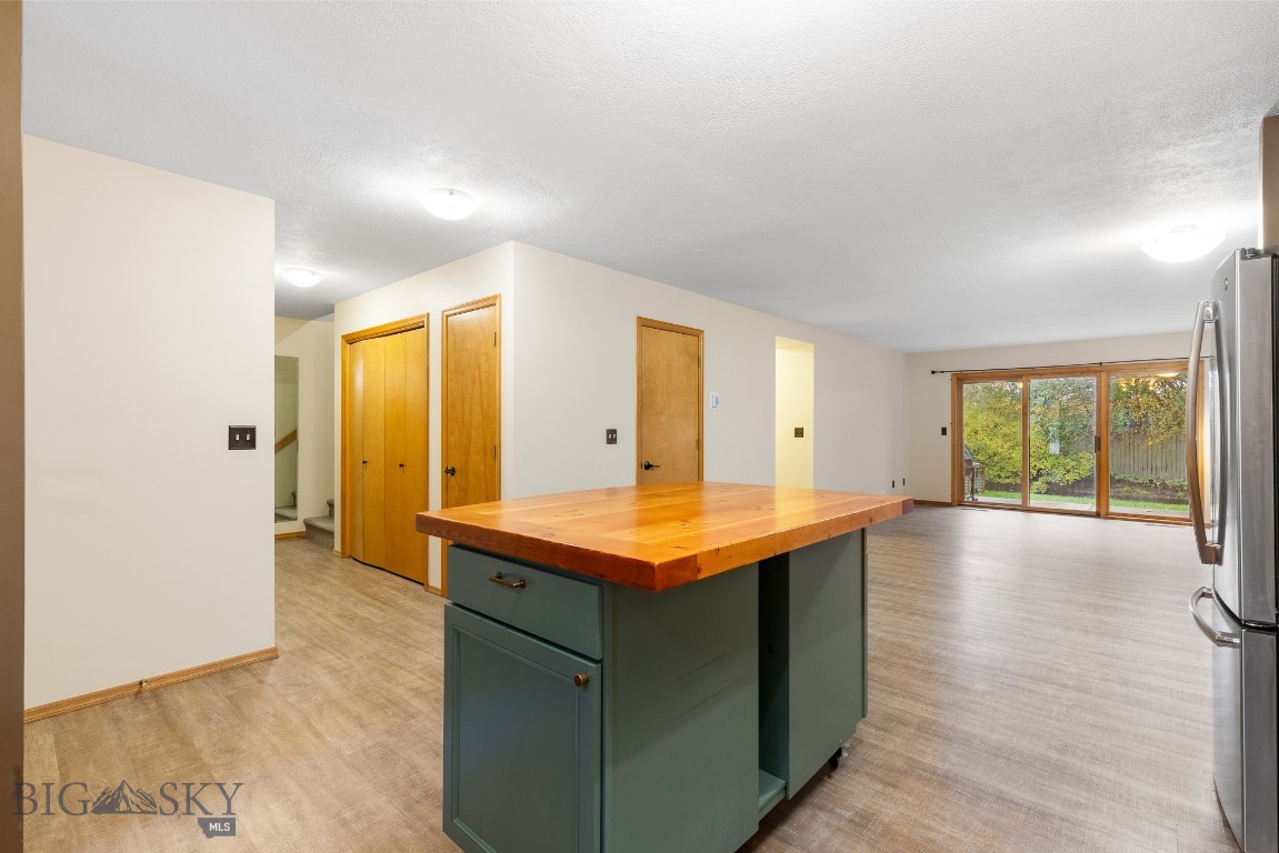 Bozeman, Montana 59715, United States, 3 Bedrooms Bedrooms, ,2 BathroomsBathrooms,Residential,Active,228545