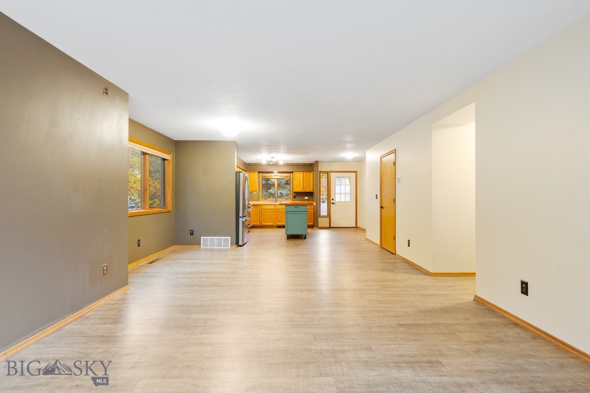 Bozeman, Montana 59715, United States, 3 Bedrooms Bedrooms, ,2 BathroomsBathrooms,Residential,Active,228545