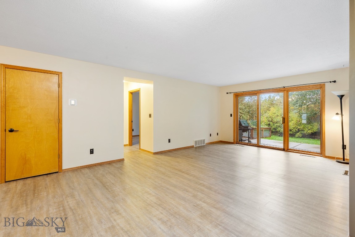 Bozeman, Montana 59715, United States, 3 Bedrooms Bedrooms, ,2 BathroomsBathrooms,Residential,Active,228545