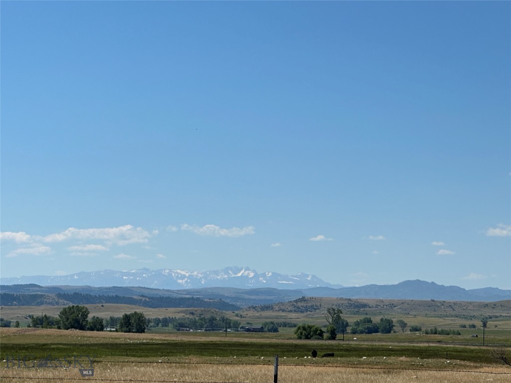 Yellowstone Meadows - Land