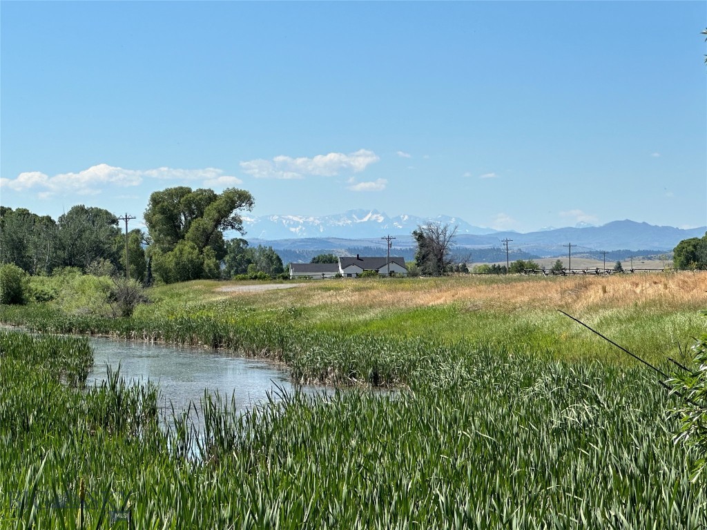 Yellowstone Meadows - Land