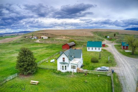477 Reese Creek Belgrade MT 59714