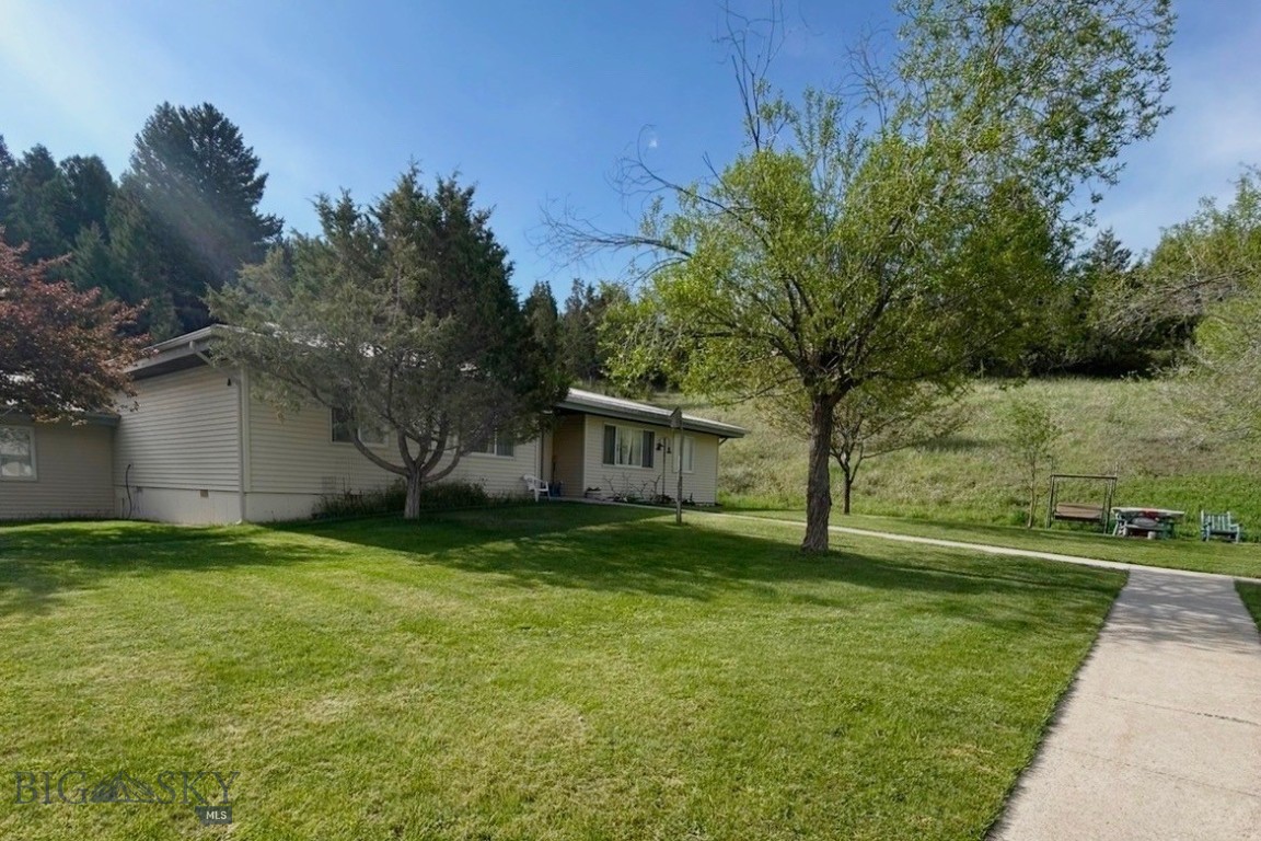312 E Broadway Road