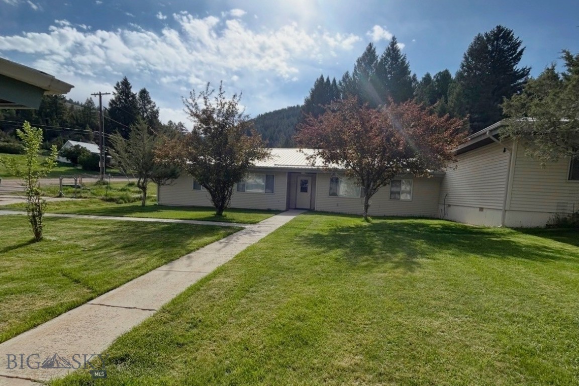 312 E Broadway Road
