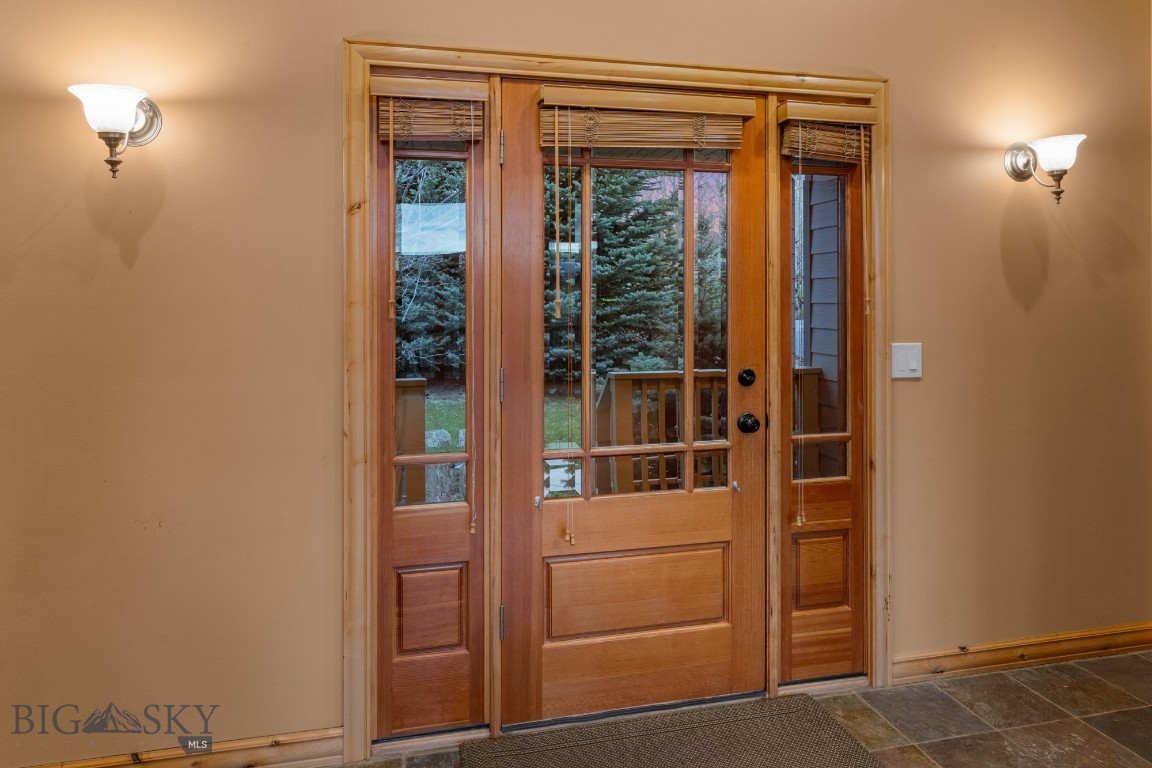 Bozeman, Montana 59715, United States, 4 Bedrooms Bedrooms, ,4 BathroomsBathrooms,Residential,Pending,59102