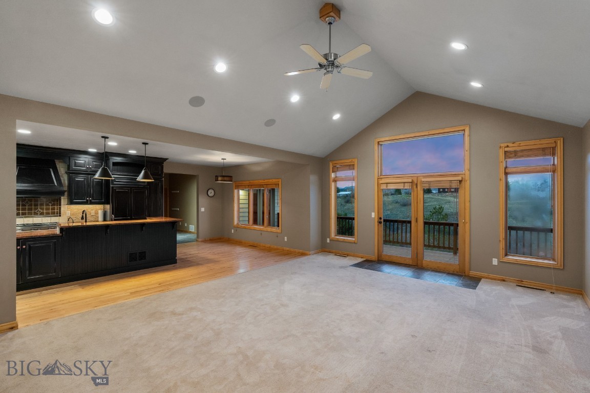 Bozeman, Montana 59715, United States, 4 Bedrooms Bedrooms, ,4 BathroomsBathrooms,Residential,Pending,59102