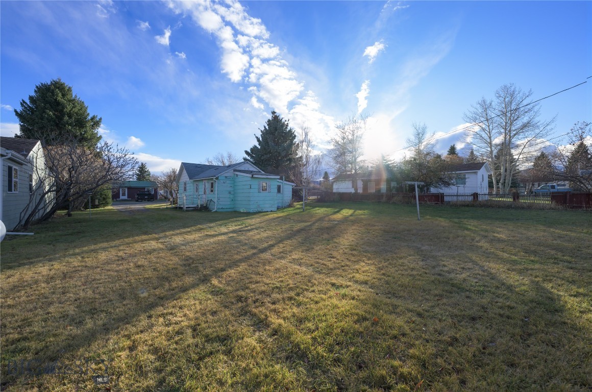 Harrison, Montana 59735, United States, 2 Bedrooms Bedrooms, ,1 BathroomBathrooms,Residential,Pending,28882