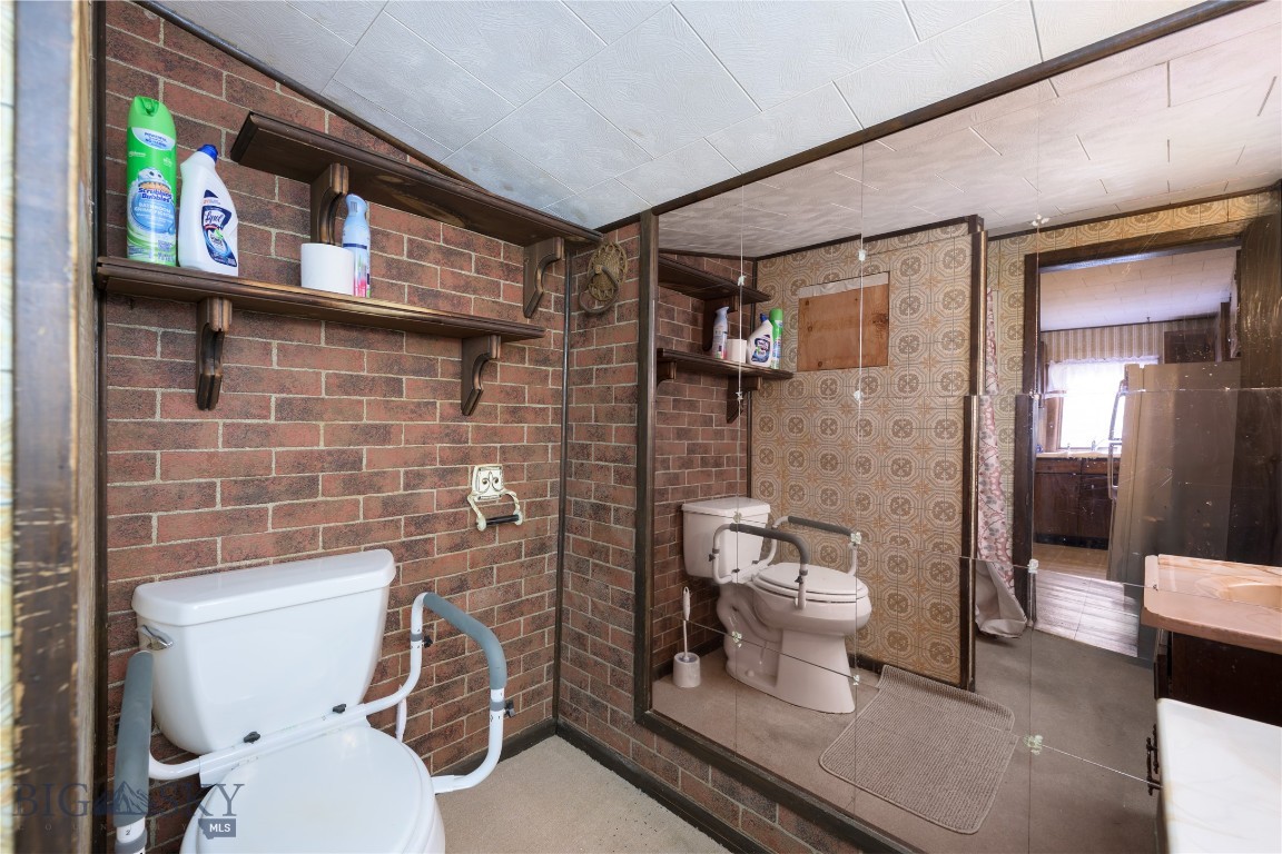 Harrison, Montana 59735, United States, 2 Bedrooms Bedrooms, ,1 BathroomBathrooms,Residential,Pending,28882