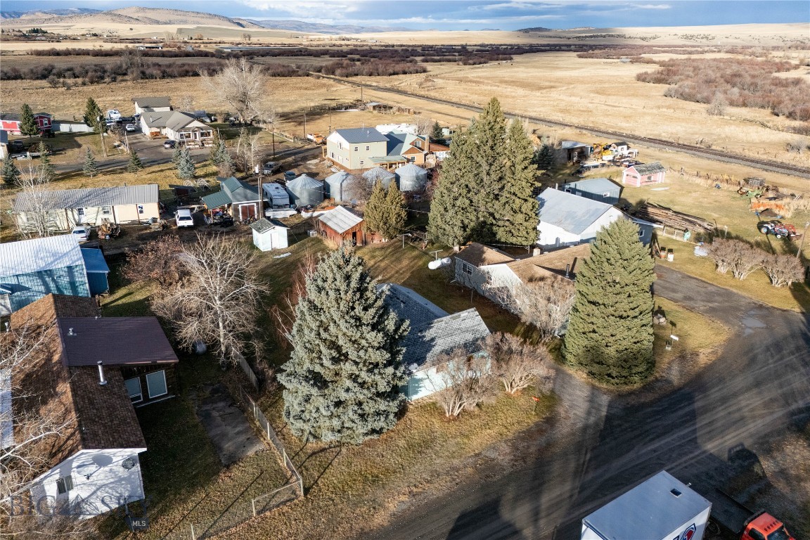 Harrison, Montana 59735, United States, 2 Bedrooms Bedrooms, ,1 BathroomBathrooms,Residential,Pending,28882