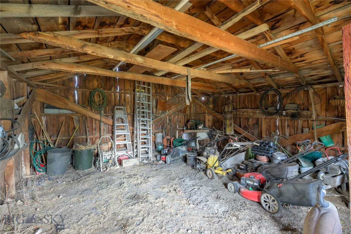 Harrison, Montana 59735, United States, 2 Bedrooms Bedrooms, ,1 BathroomBathrooms,Residential,Pending,28882