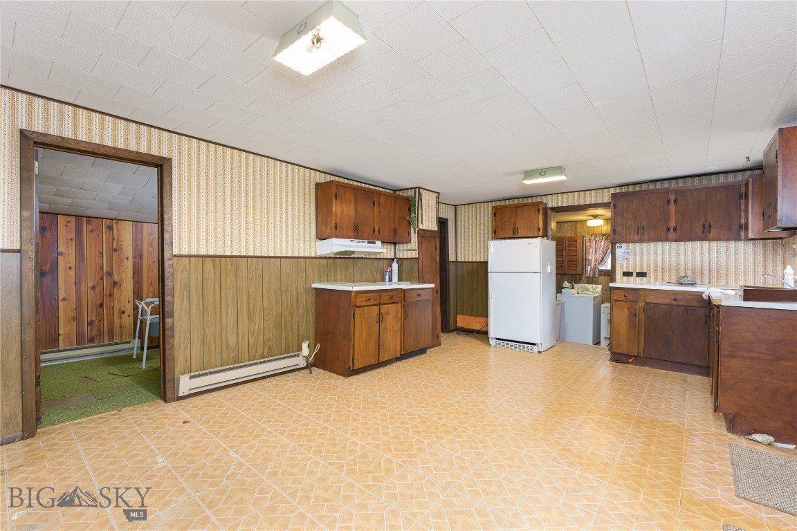 Harrison, Montana 59735, United States, 2 Bedrooms Bedrooms, ,1 BathroomBathrooms,Residential,Pending,28882