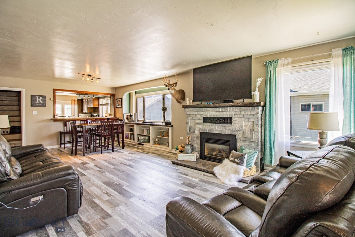 1804 Lowell