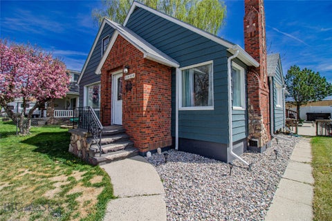 Photo of 1804 Lowell AVE, Butte, MT 59701 (MLS # 411205)