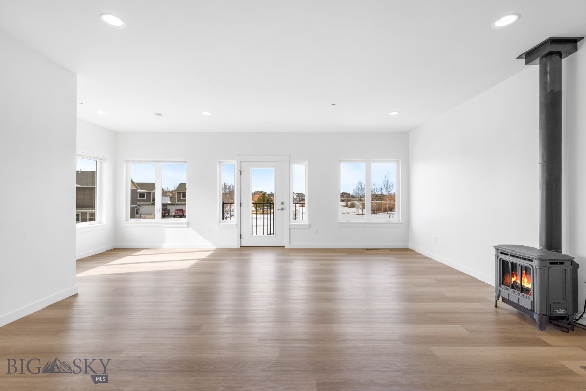 3360 Warbler Way 1-19