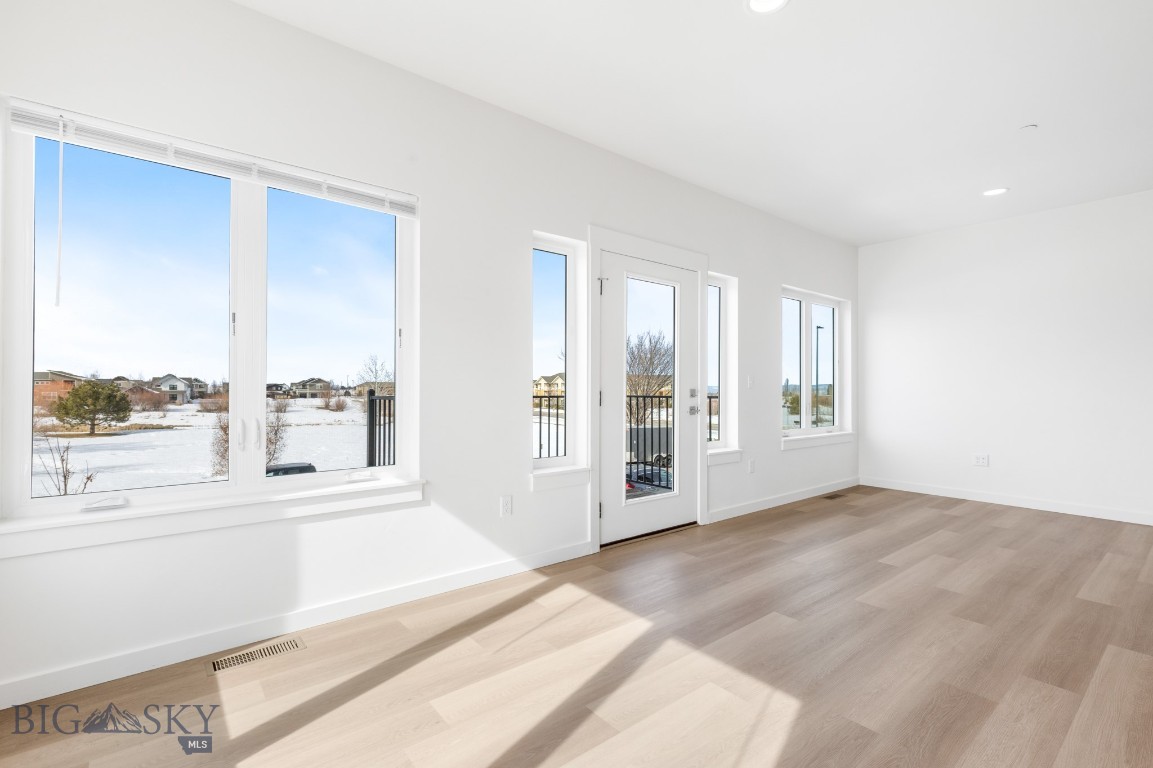 3360 Warbler Way 1-19