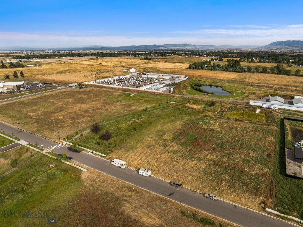 Nelson Meadows - Land