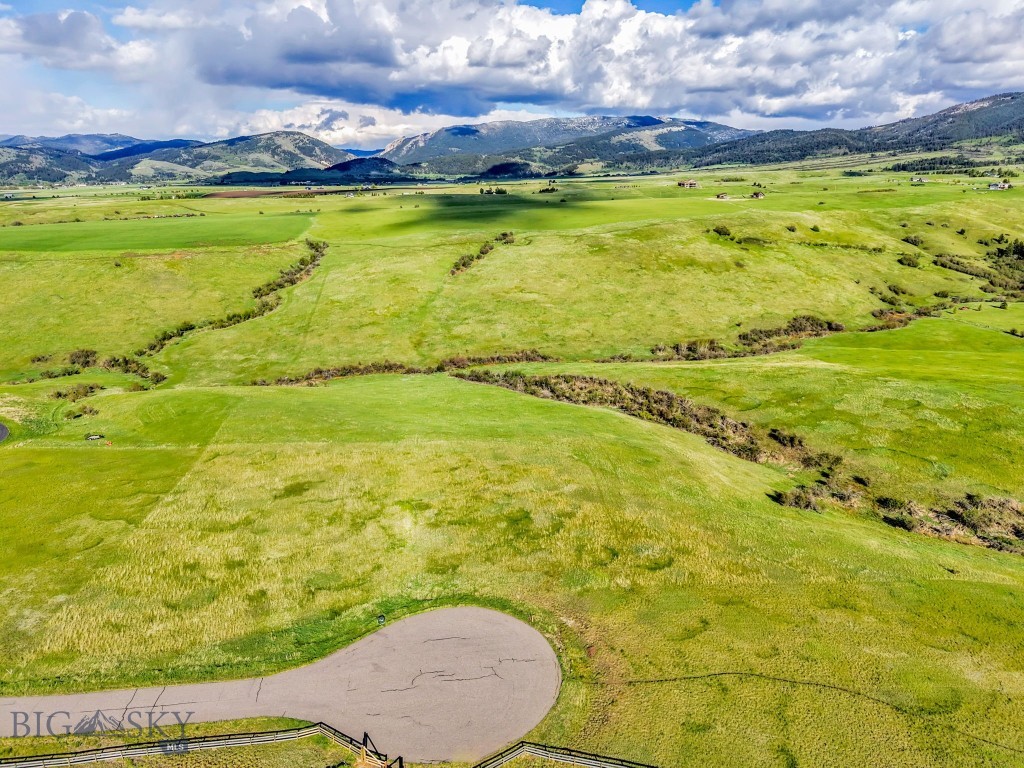 Elk Run - Land