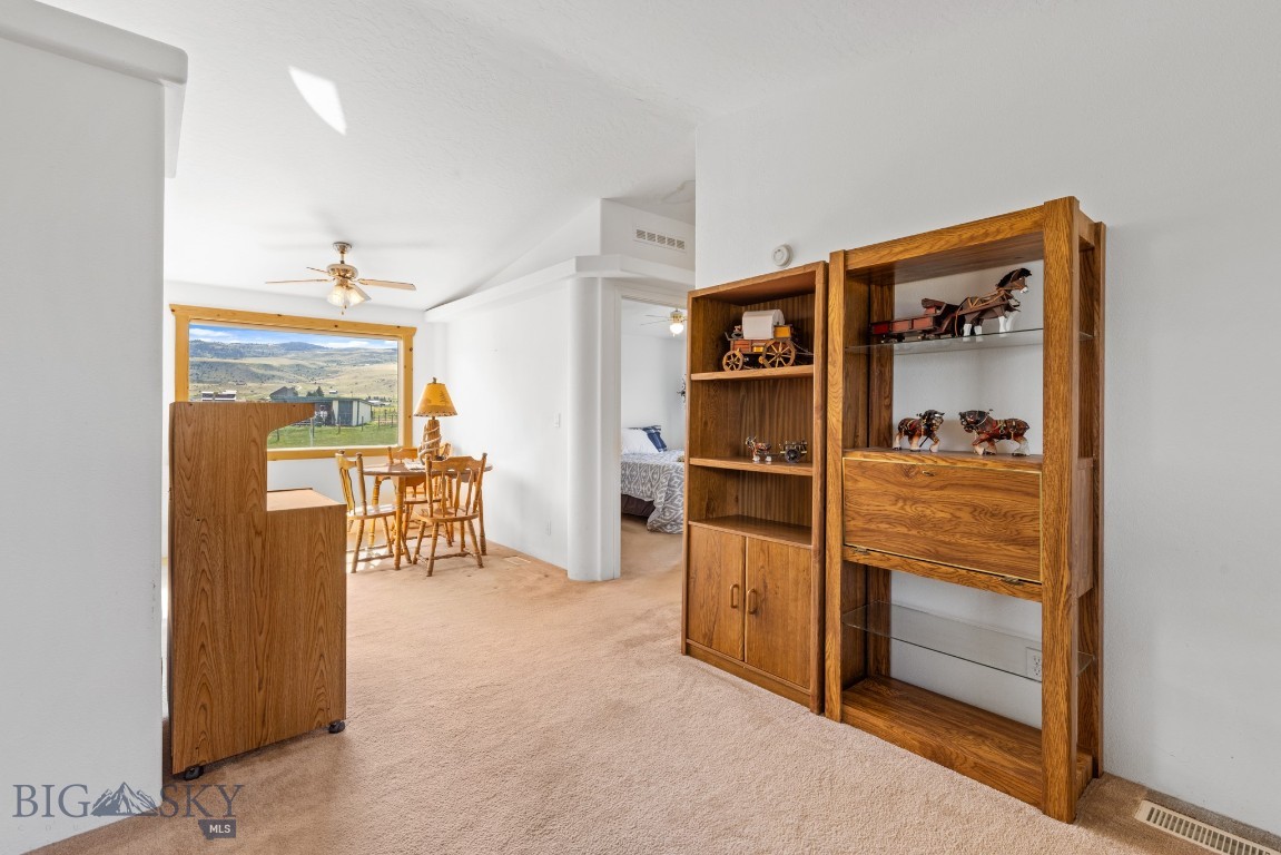 Shining Mountain Unit II - Residential