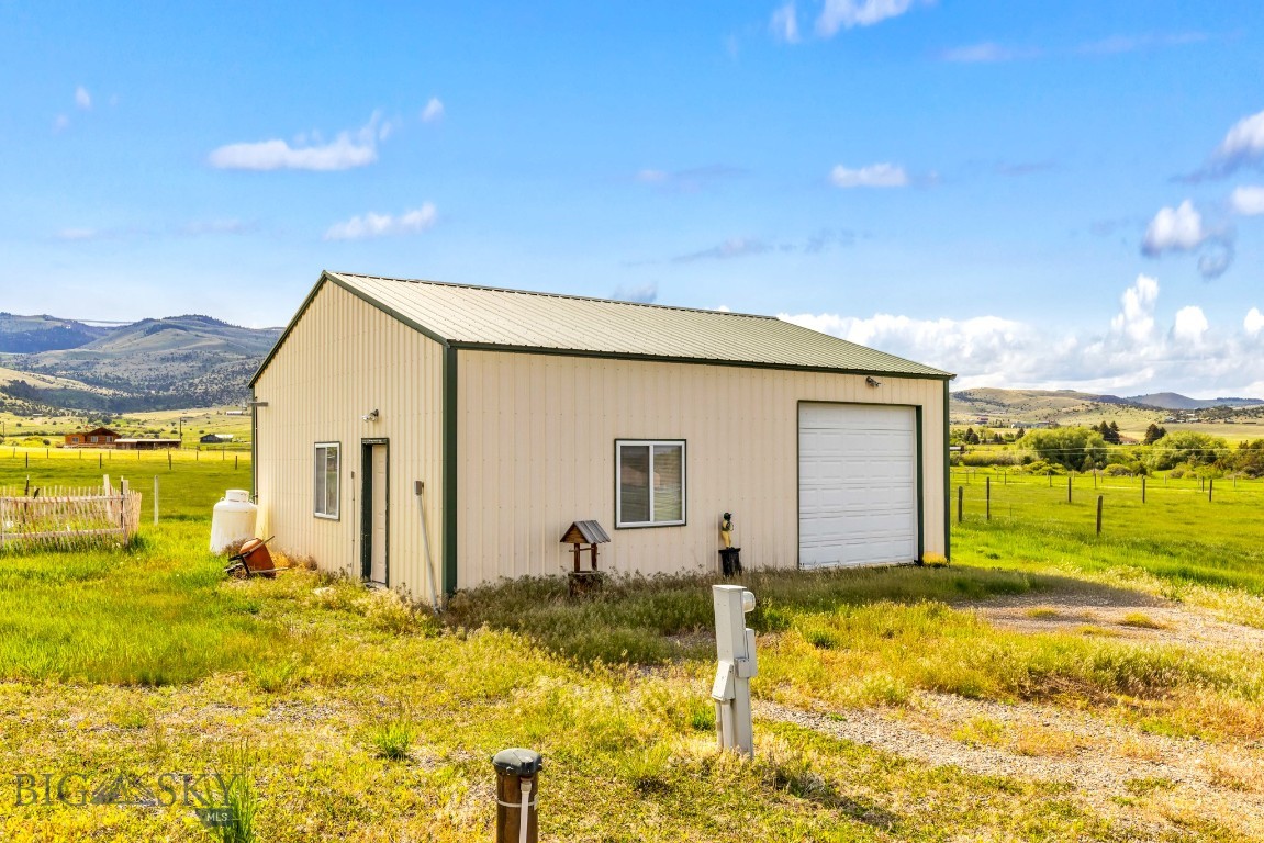 Shining Mountain Unit II - Residential