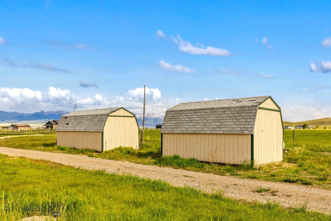 Shining Mountain Unit II - Residential