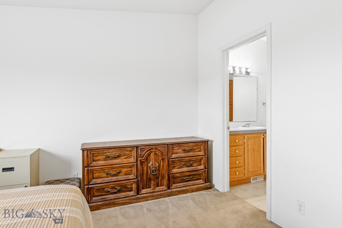 Shining Mountain Unit II - Residential