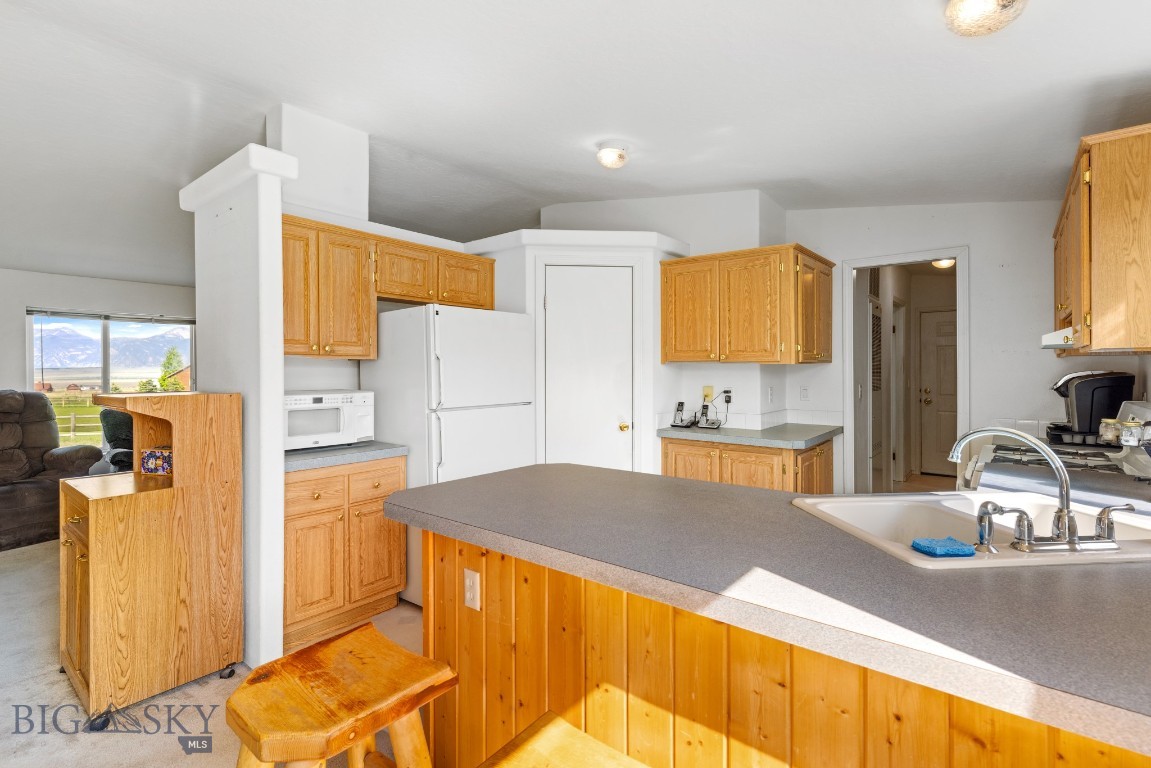Shining Mountain Unit II - Residential