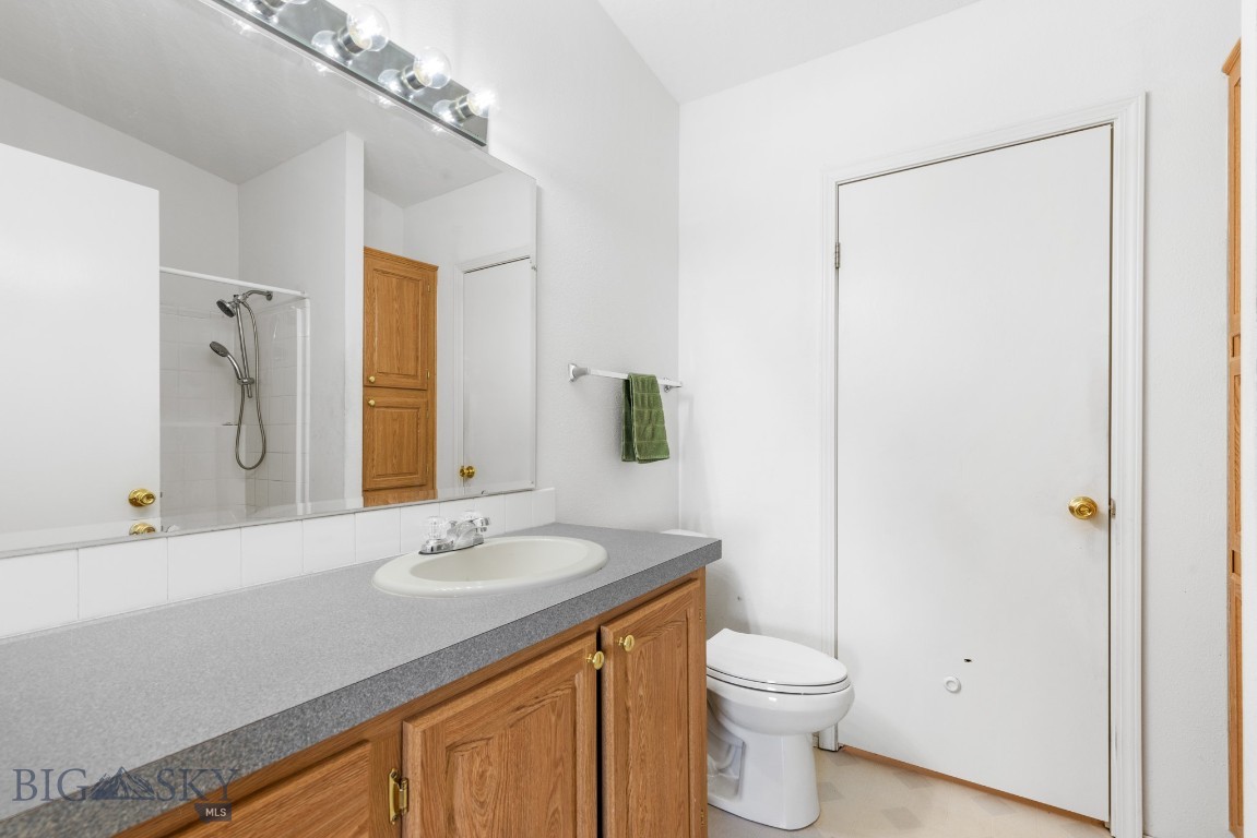 Shining Mountain Unit II - Residential