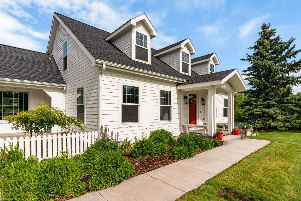21 Hitching Post Road