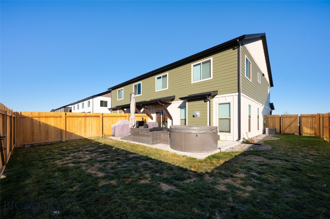 Cloverleaf Meadows - Residential
