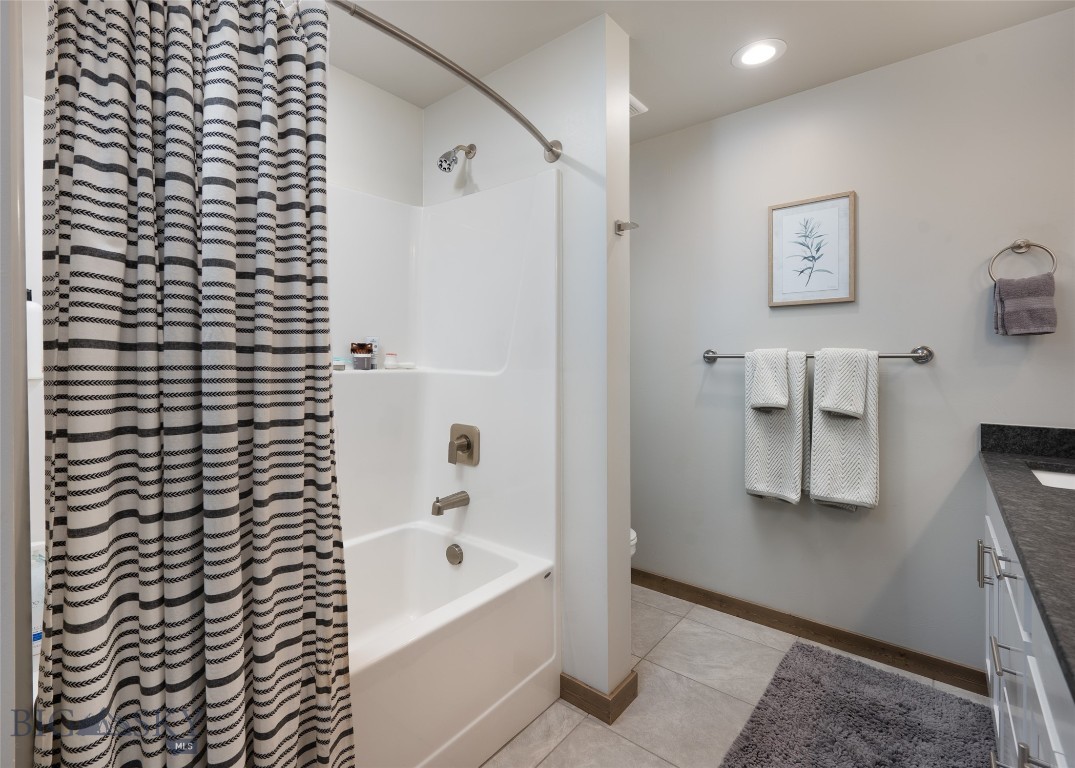Cloverleaf Meadows - Residential