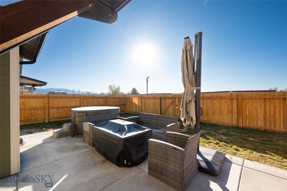 Cloverleaf Meadows - Residential