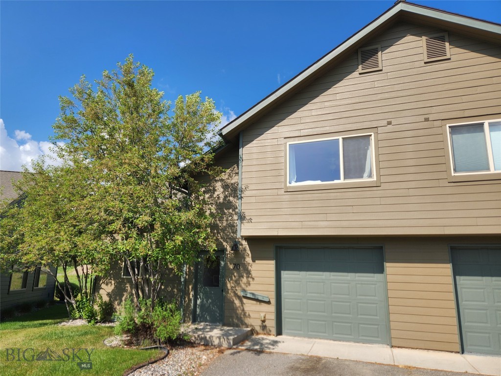 70 Candlelight Meadow Drive